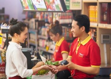 VinMart có thanh toán bằng thẻ tín dụng không?